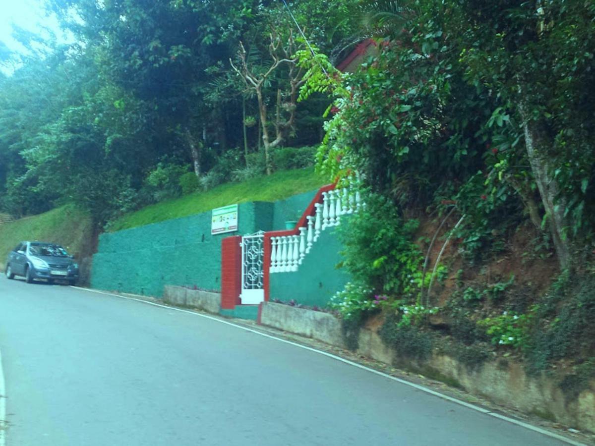 Greenwood Kandy Homestay エクステリア 写真